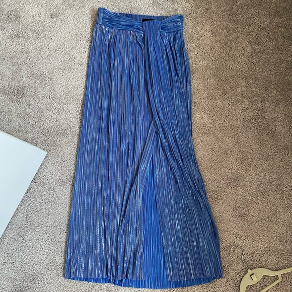 Sabina Musayev Shimmer Maxi Skirt and Top Set - Picture 6 of 8